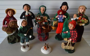 Set Of Byer's Choice LTD.  Christmas Caroler's