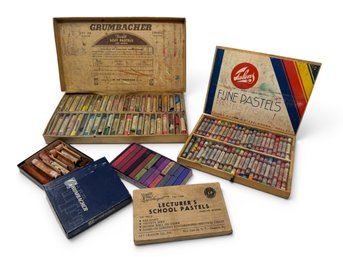 Pastels - Lecturers, Talens, Grumbacher