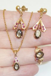Vintage Star Sapphire Jewelry Set Marked 14K, Pend, Ring, Earrings 11.7 Grams