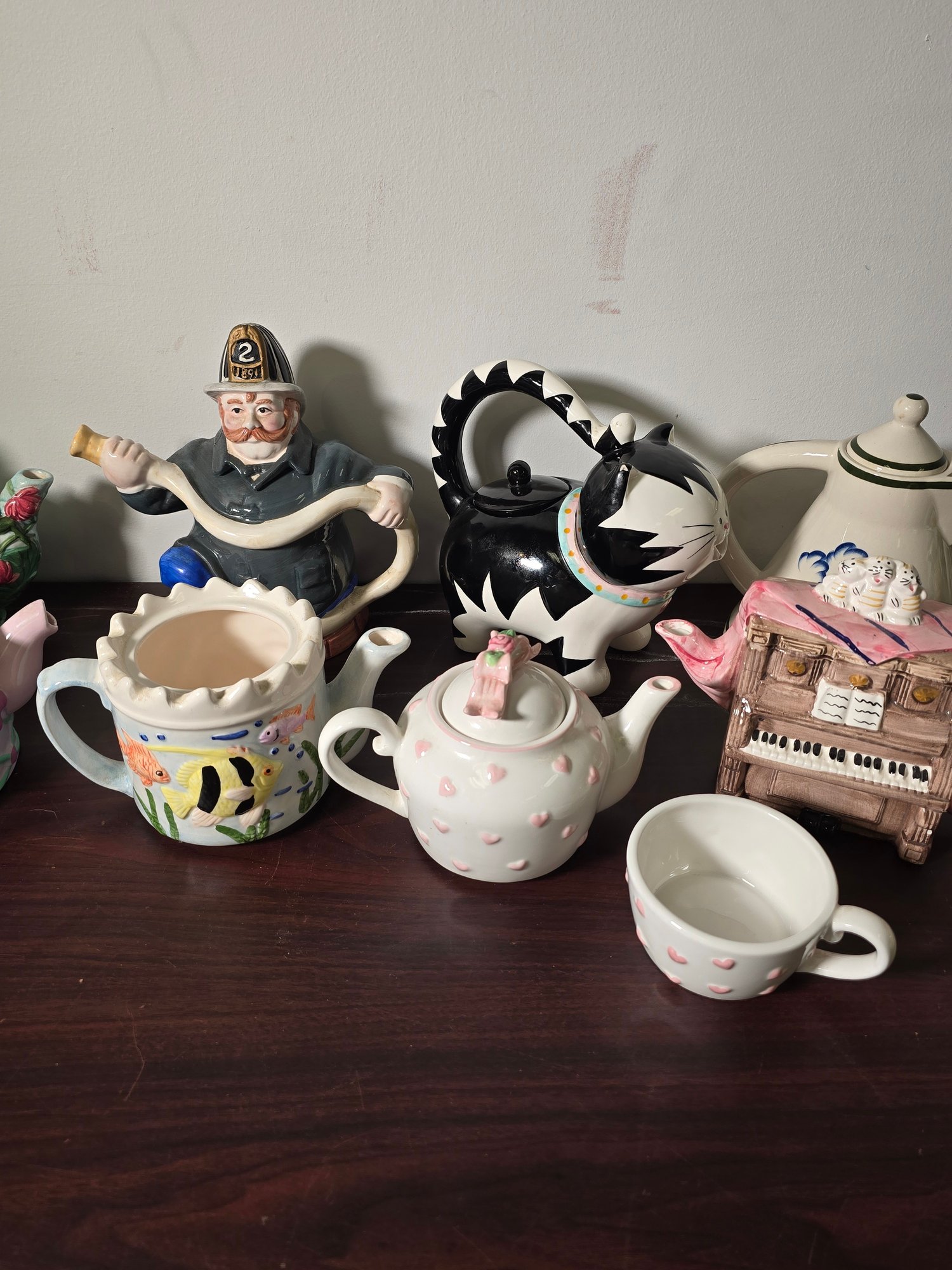 Teapots Collection Disaster Large Lot Of Decorative Teapots Novelty, Holiday & Collectible Designs ...