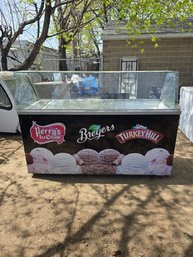 Commercial Ice Cream Display Freezer