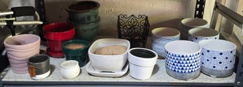 Assorted Decorative Ceramic Planters, Cache Pots & Metal Planter Basket Lot