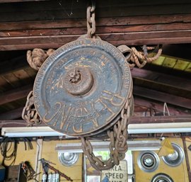 Vintage Reading Chain & Block Corporation Model 930 2000 LB Manual Chain Hoist - Reading PA