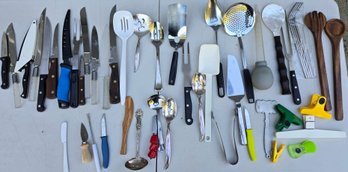 Large Kitchen Utensil & Cutlery Lot - SmartLiving, Pampered Chef, Knives, Spatulas & Serving Tools