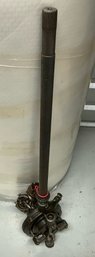 Long-Handle Manual Pipe Threading Die Tool Assembly