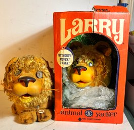 Vintage Mattel Larry Animal Yacker Talking Lion Toys (2) With 1 Original Box