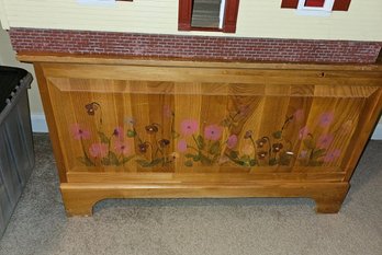 Cedar Blanket Hope Chest With Hand-Painted Floral Front Panel - Wood Storage Chest
