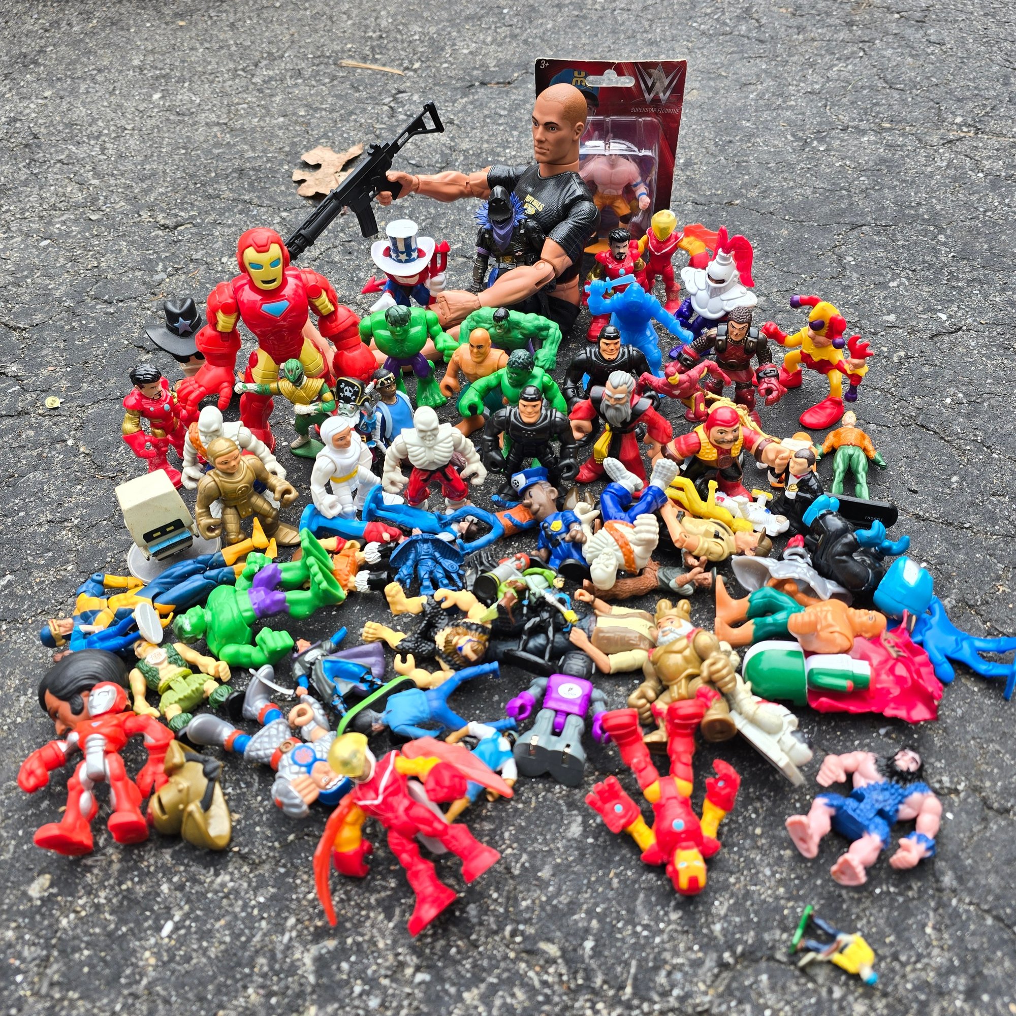 Action Figures Lot (NK) #113951 | Auctionninja.com