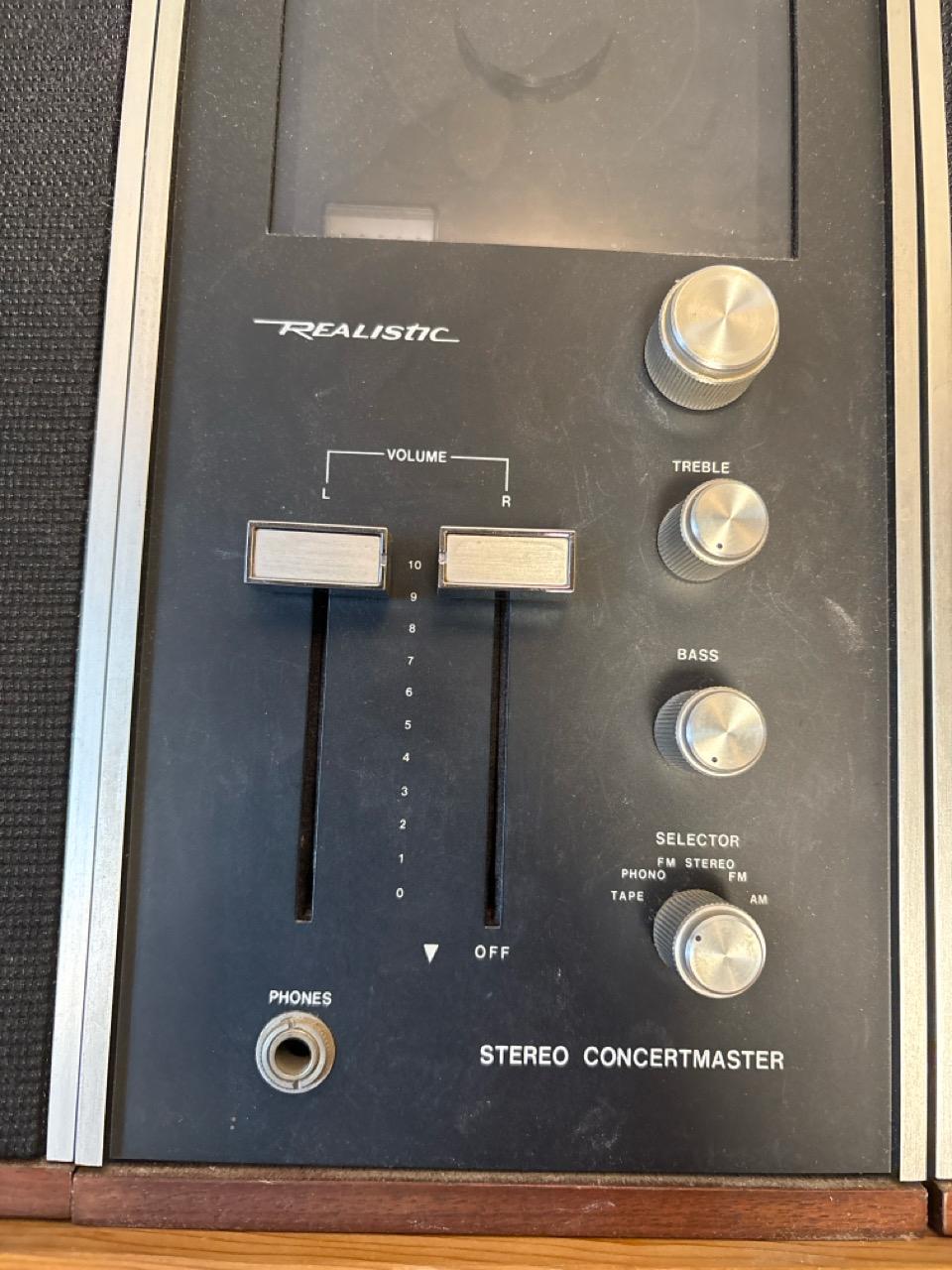 Realistic Stereo Concertmaster With Two Speakers (BR1) #129480 ...