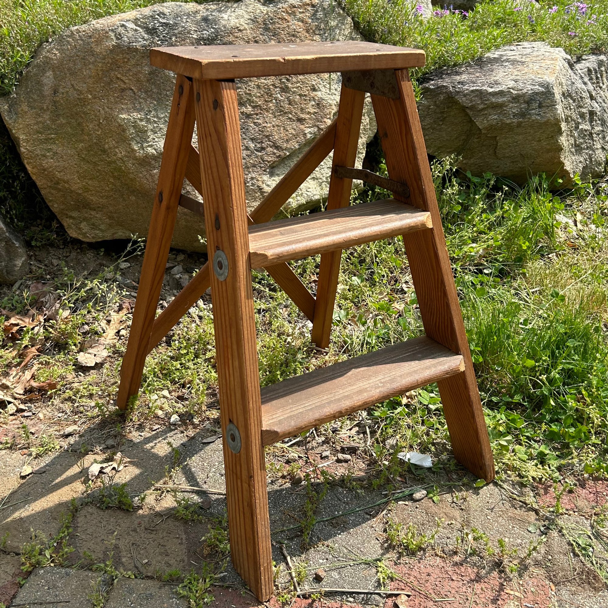 Adorable Rustic Wooden Step Ladder, Small Step Stool #29035 ...