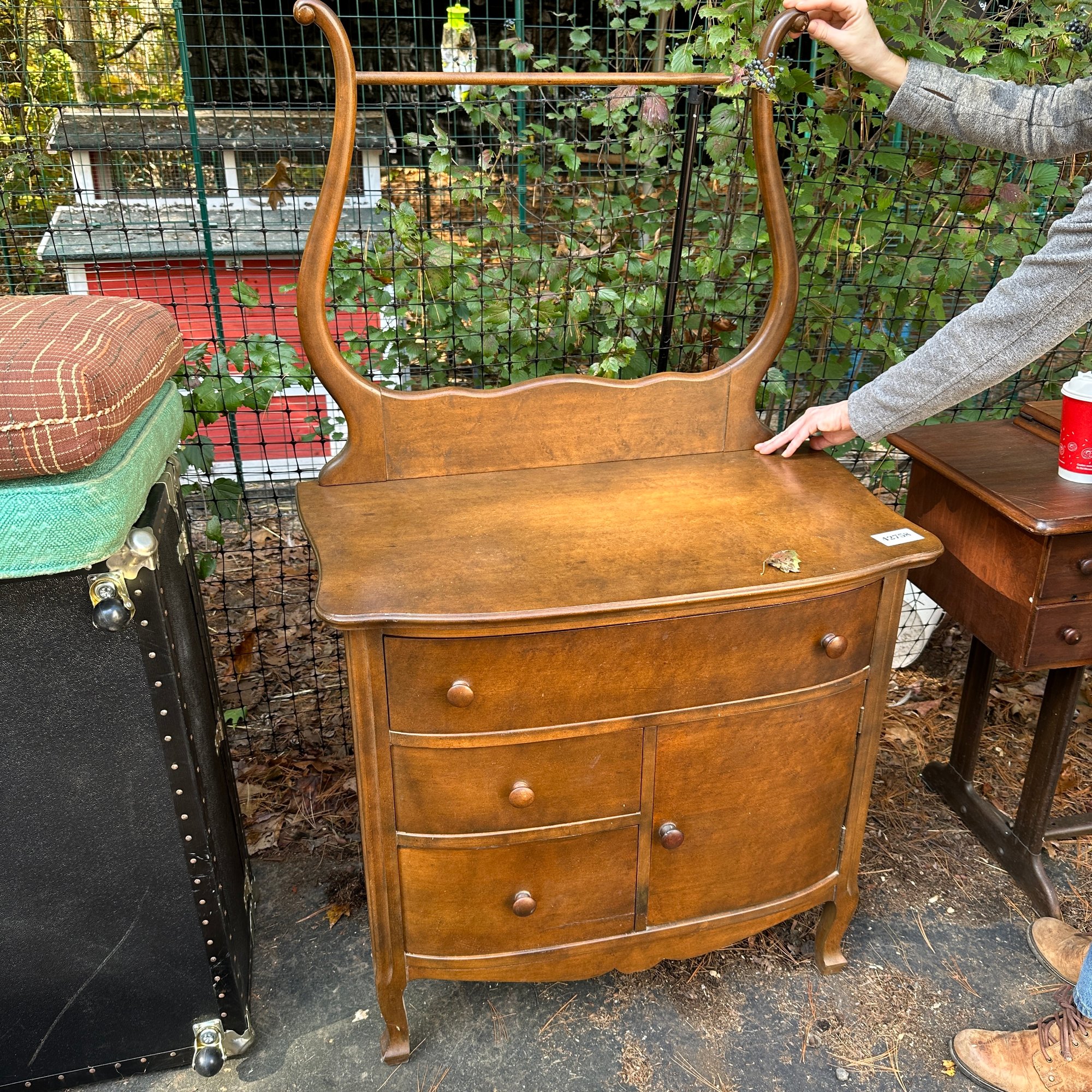 Vintage Birds' Eye Maple Dresser By Atlas Furniture Co. Jamestown, NY (JP)  #42758 | Auctionninja.com