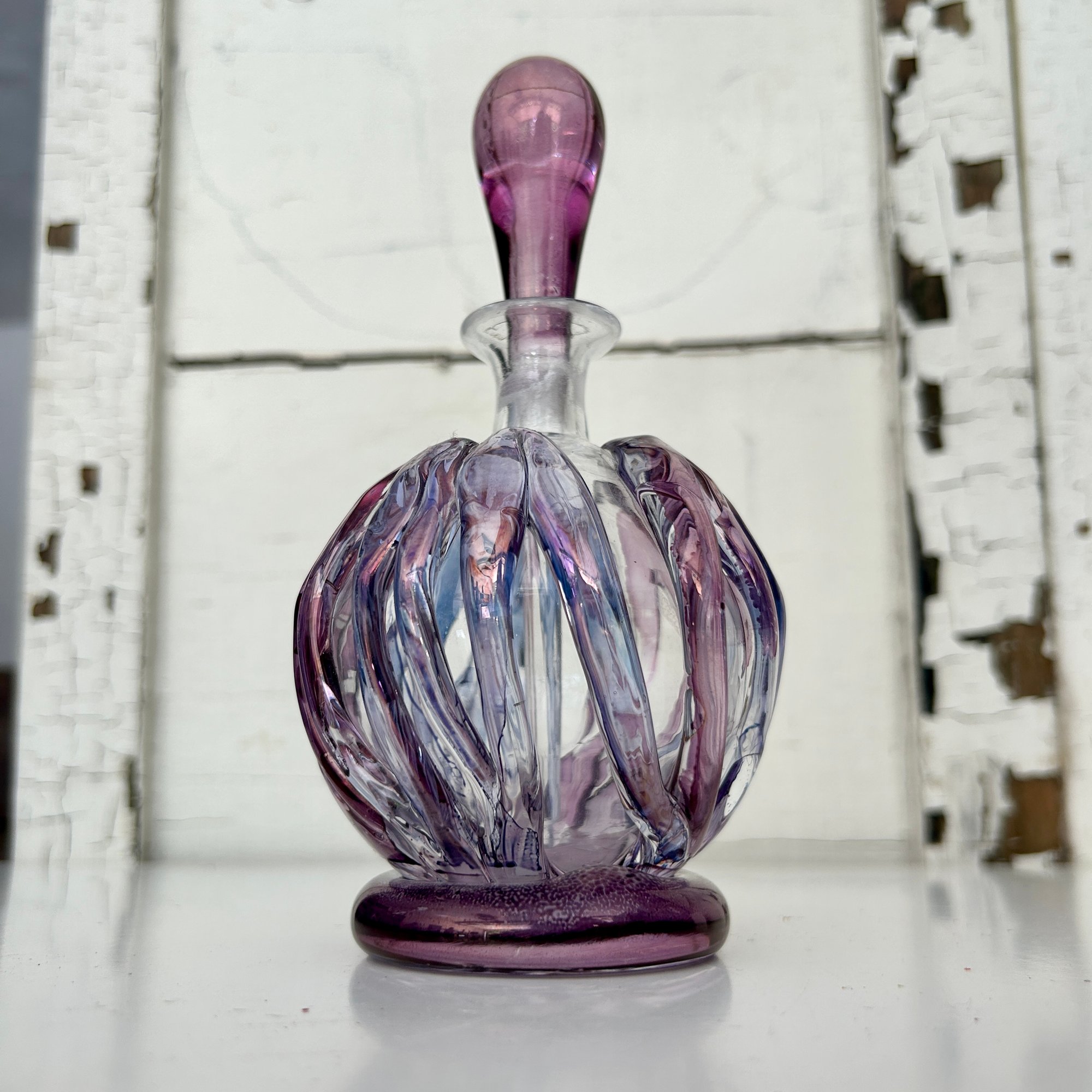 Stunning Vintage Purple Art Glass Perfume Bottle (OA) 67959