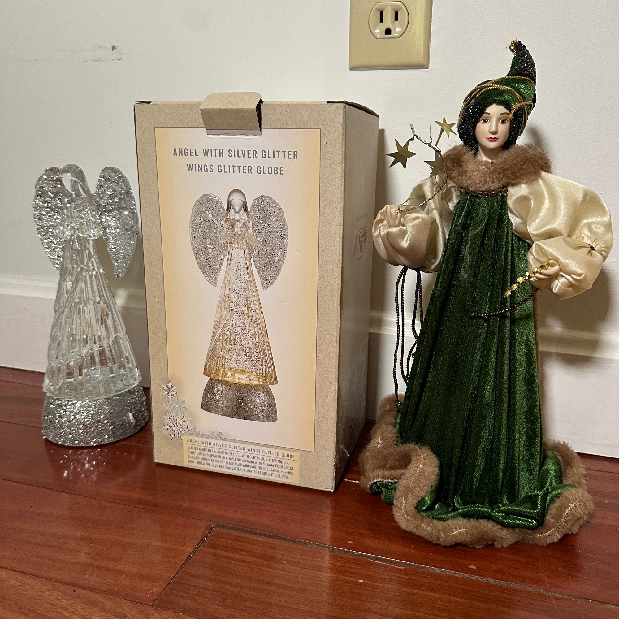 Pair Of Holiday Angel Figures Incl. Cracker Barrel (DR) 69329