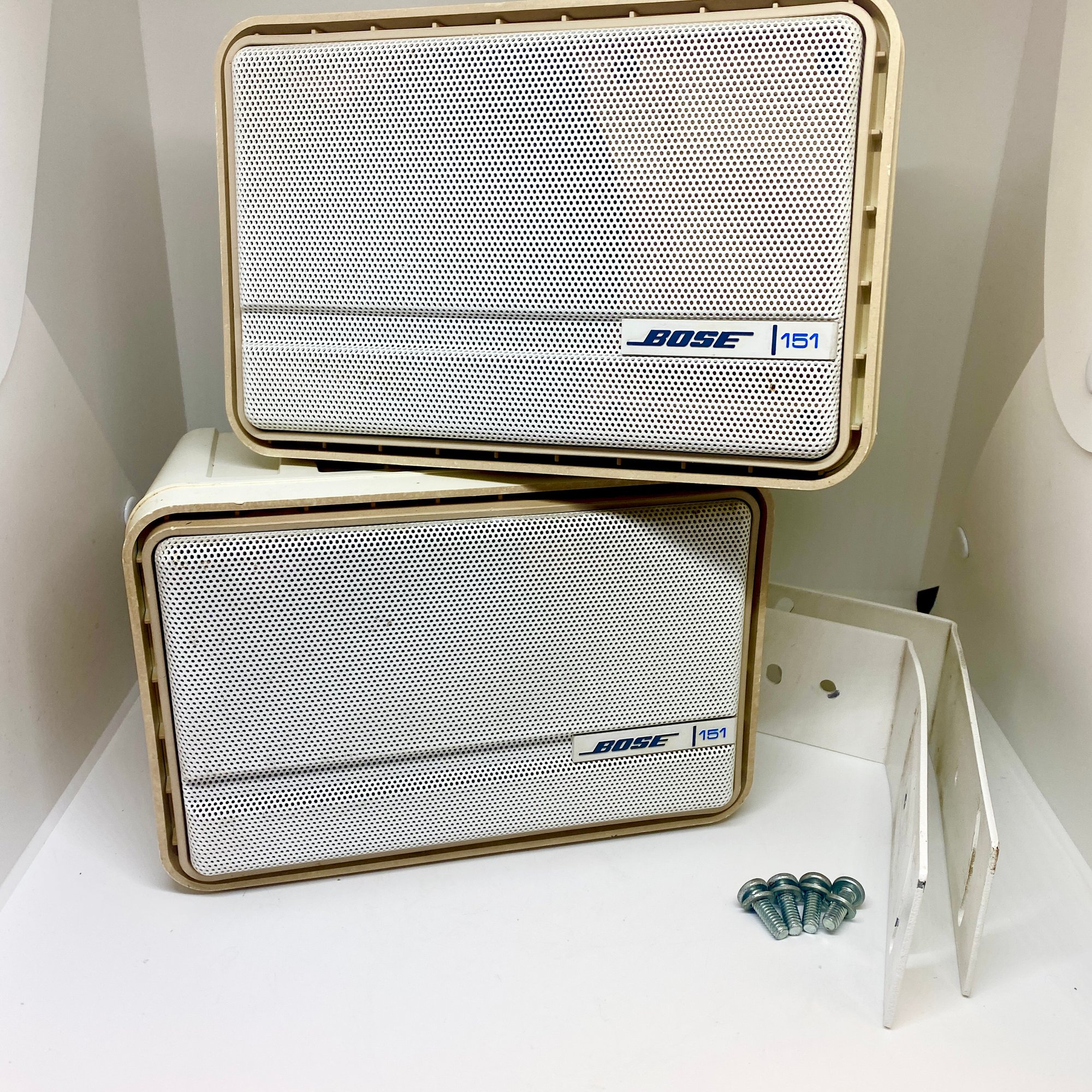 Pair Of Bose 151 Environmental Speakers Brackets (SA8) #60986