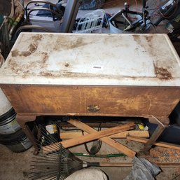 Vintage Colon Rolling Iron - Garage