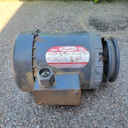 Dayton Electric Motor (Garage)