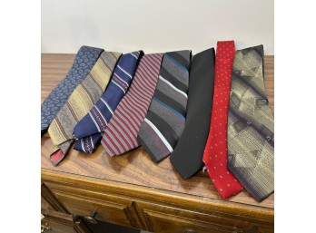 Lot Of Various Neckties (LR)