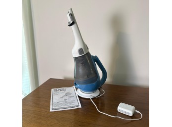 Black+Decker Dustbuster Handheld Vaccum (BR)