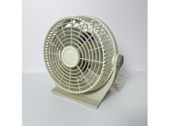 Vintage Lasko Breeze Machine Fan (BSMT)