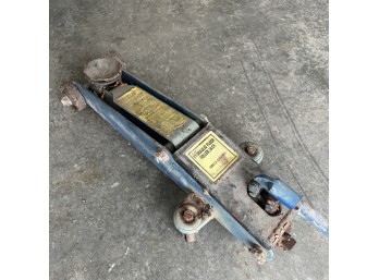 Hollywood Accessories 649N Hydraulic Floor Jack, 2 Ton (4000 Lb) Capacity (Garage2)