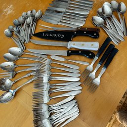 Oneida Silverware Set, Carving Knives & Serving Utensils (DR)