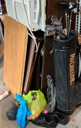 Golf Clubs In Michelob Golf Back Plus Bonus Bags Full Of Golf Balls (Basement 1)