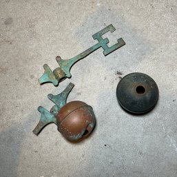 Assorted Vintage Metal Pieces (Basement 1)