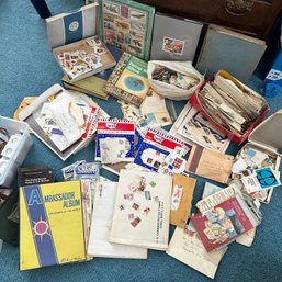 GIANT Vintage Stamp Collection - Huge Assortment Of Stamps From Around The World  (BlueBR)