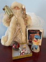 Lot Of Vintage Christmas Decor - Dickens Village, Santa (BlueBR)