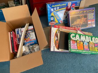 Large Boardgame Lot - Monopoly No. 9 (Fair Cond) Puzzles Boggles Uno & More (BlueBR)