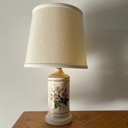 Pretty Table Lamp With Painted Flowers (garage)