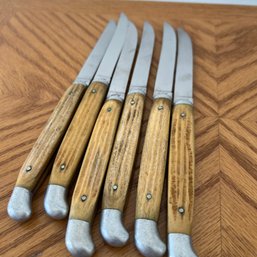 Vintage Knife Set (garage)