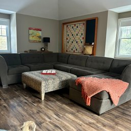Wow! Large Gray Modular Modern Sectional Couch, More Details Below - Ottoman Sold Separately (GR)