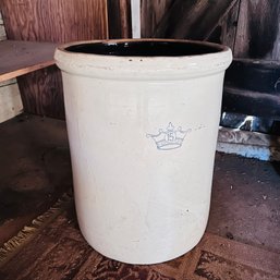 Vintage 15 Gallon Stoneware Crock (garage)