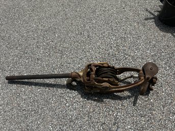 Antique Pulley Type Tool (Garage)