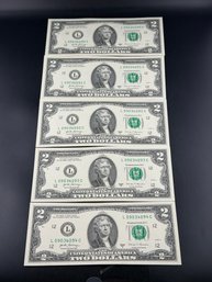 5 2017-A UNC $2.00 Bills In Numeric Order