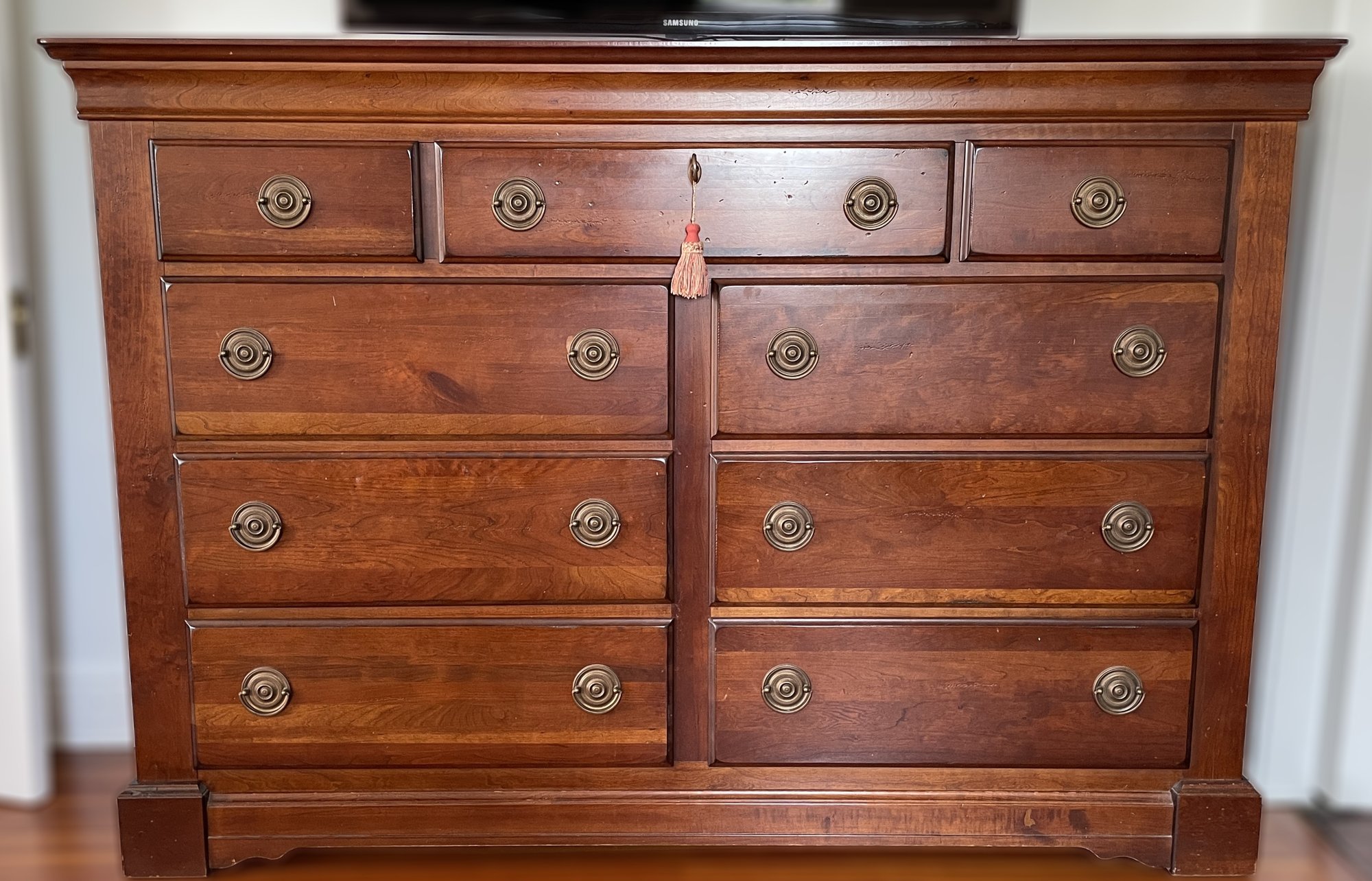 madden retro dresser Madden Retro Dresser | Safavieh Couture