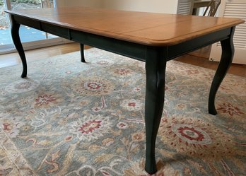 Expandable DIning Table From Canadel With 2 Leaves