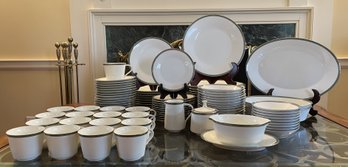 98pc Noritake Royale Mint (Pattern #6538) Mint Green Rim Bordered By Platinum Bands Dinnerware Set