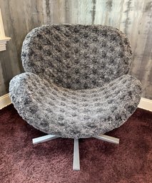 GRAY SWIVEL CHAIR