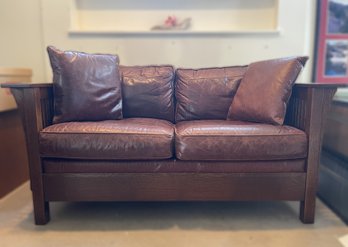STICKLEY ORCHARD STREET LEATHER SOFA (1 OF 2)