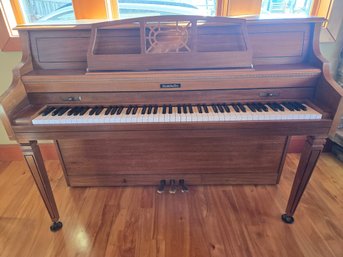 R2 Baldwin Upright Piano  57'