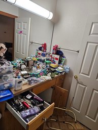 BA2 Large Bathroom Lot With A Variety Of Toiletries