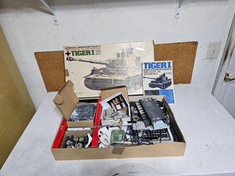 R0 Hobby Model Kits To Include Tiger 1 Tank And U.s. Medium Tank M3 Lee