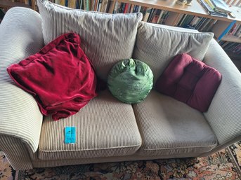 Love Seat Measures 74in X 38in X 34in With Removable Cushions And Pillows