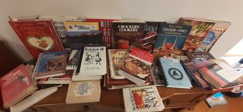 R4 Assorted Cookbooks, Weight Watchers, Diet Books, Recipe Books, And Travel Books