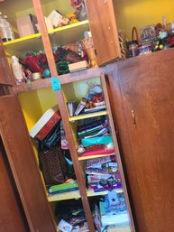 Rm9 Holidays Wrapping And Bags, Reusable Begs, Holiday Decor, Lamp Oil, Candles, Mugs, Vases, Photo Albums