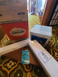 Rm8. Mikasa Cake Knives, Gerber Legendary Blades Set In Original Box, Sunbeam Vintage Electronic Percolator An