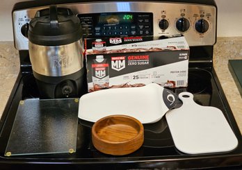 R2 Bubba Keg 128, Zero Sugar Muscle Milk, Three Cutting Boards, And Wooden Bowl