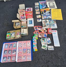 S5 Topps DonRuss Baseball Card Collection, Puzzle Cards, Magazines